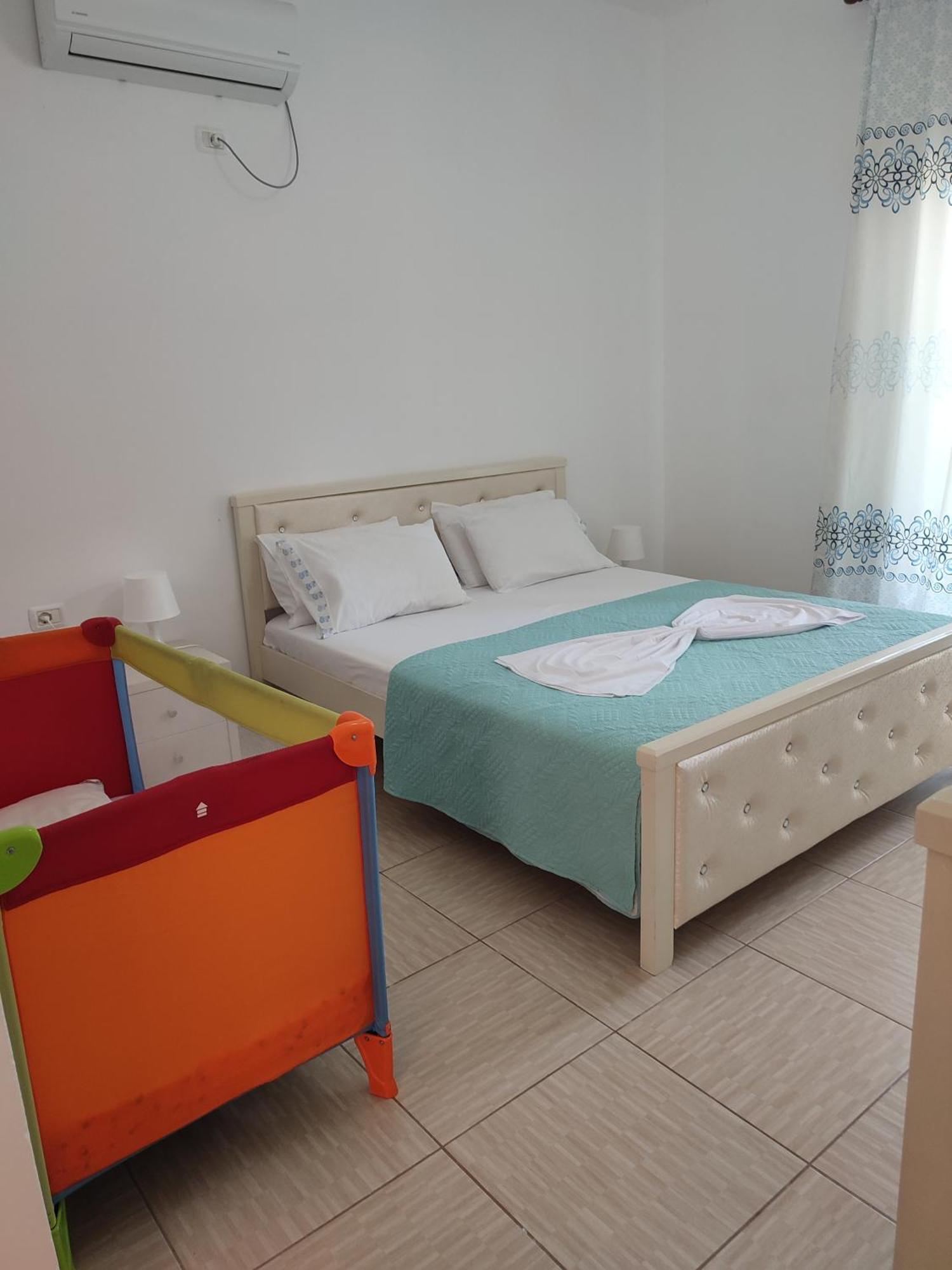 Penelope'S Rooms Dhermi Bagian luar foto