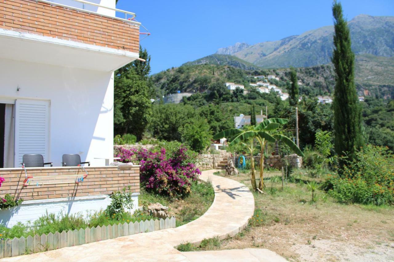 Penelope'S Rooms Dhermi Bagian luar foto